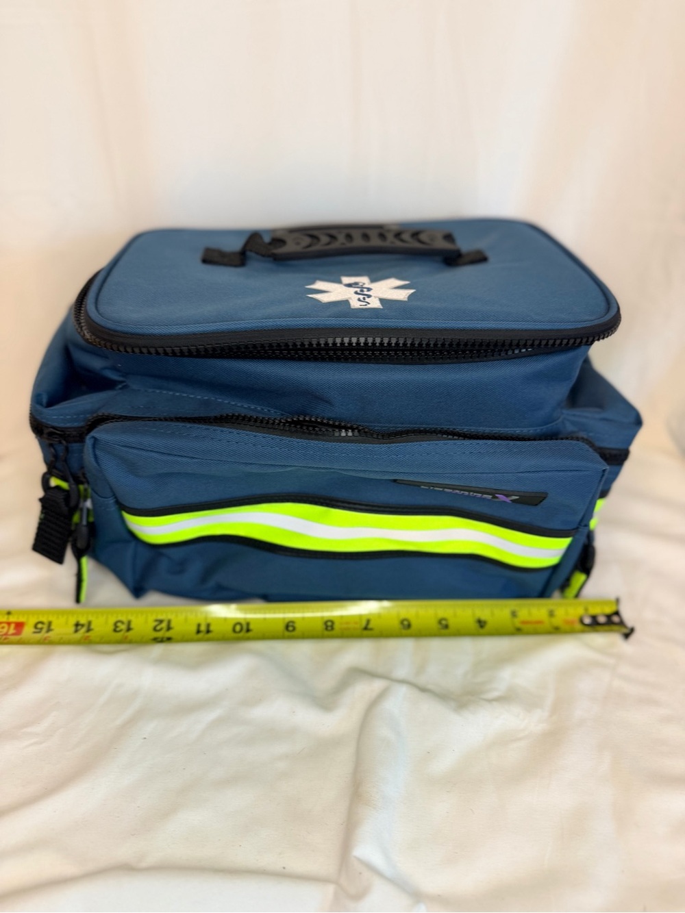 Lightning X Medium First Responder EMT Jump Bag w/ TPU MOLLE Panel | LXMB25